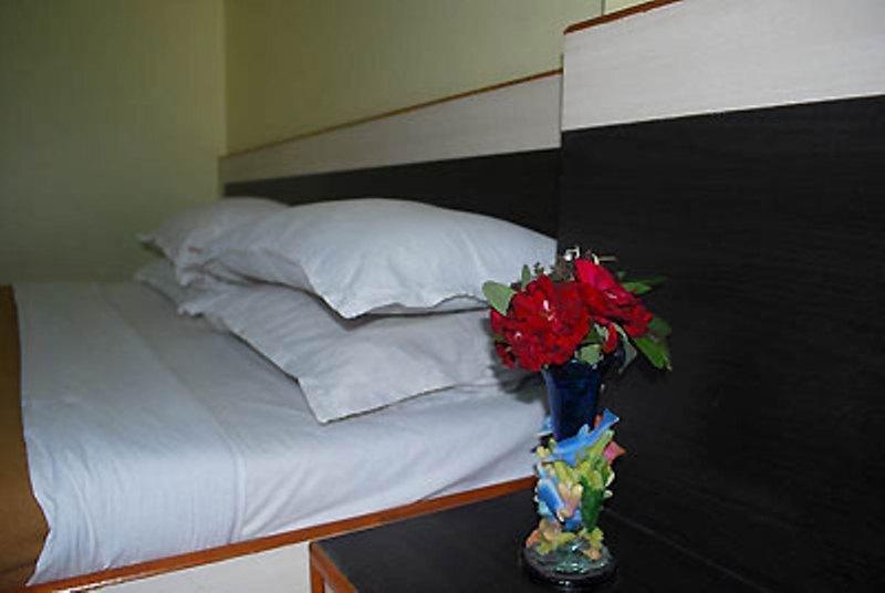 Hotel Sai Ganesh Shirdi Room photo